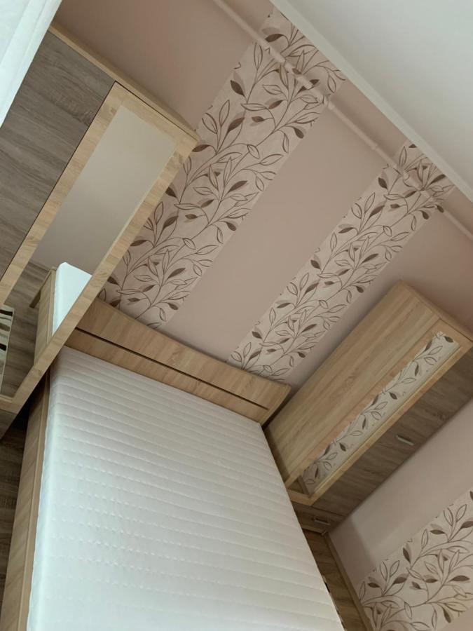 Eoetvoes Vendeghaz Villa Hajdúszoboszló Exteriör bild