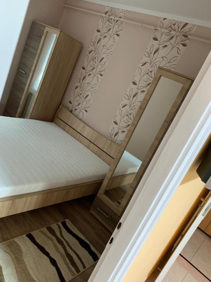 Eoetvoes Vendeghaz Villa Hajdúszoboszló Exteriör bild