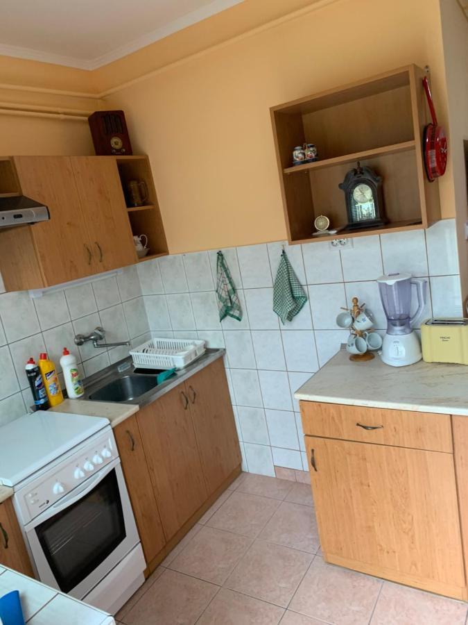 Eoetvoes Vendeghaz Villa Hajdúszoboszló Exteriör bild
